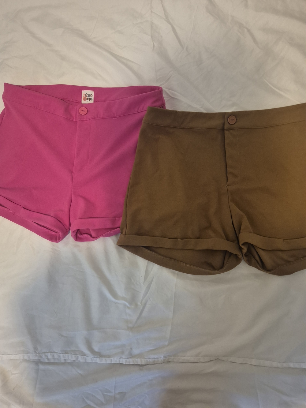 Set Of Cute High-Waist Stretch Cuff Shorts in Hot Pink and Brown